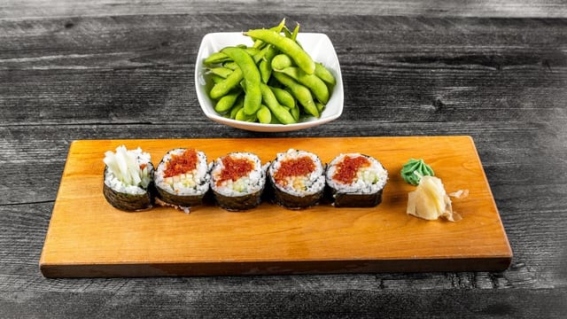 Spicy Tuna Roll.